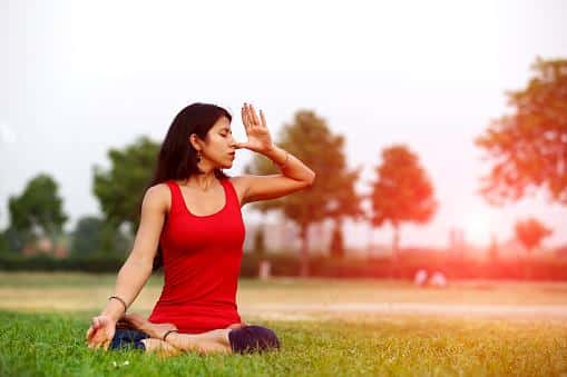 छात्रों के लिए 5 बेहतरीन योगा कदम ( 5 best yoga step for students ) 