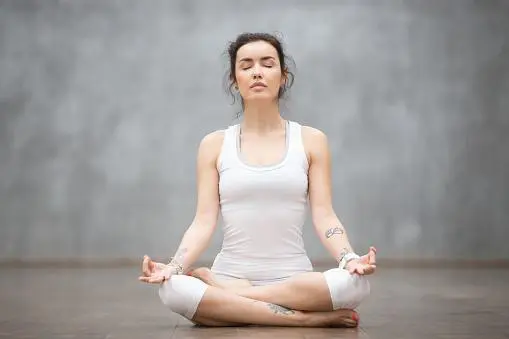 छात्रों के लिए 5 बेहतरीन योगा कदम ( 5 best yoga step for students ) 